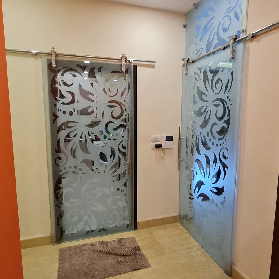 الأبواب الداخلية